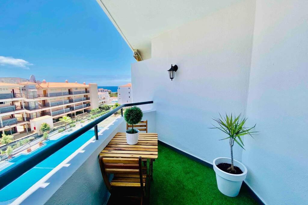 Vacation Home Studio Los Cristianos Arona  Bagian luar foto